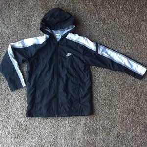 Nike water resistant coat, lightly used!